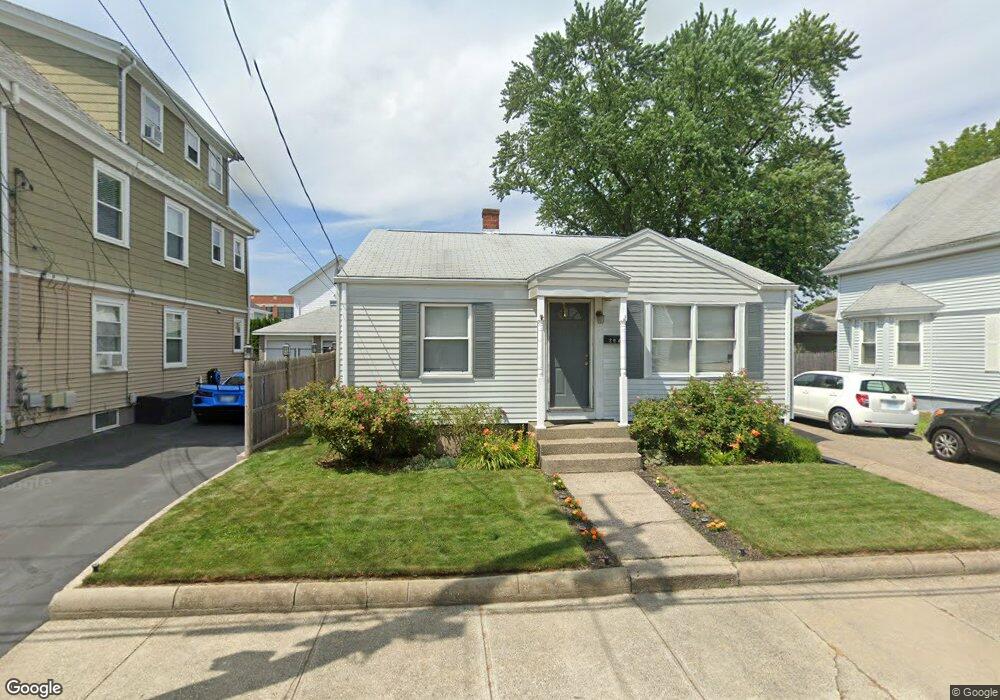 204 Vine St, Pawtucket, RI 02861 - photo 1