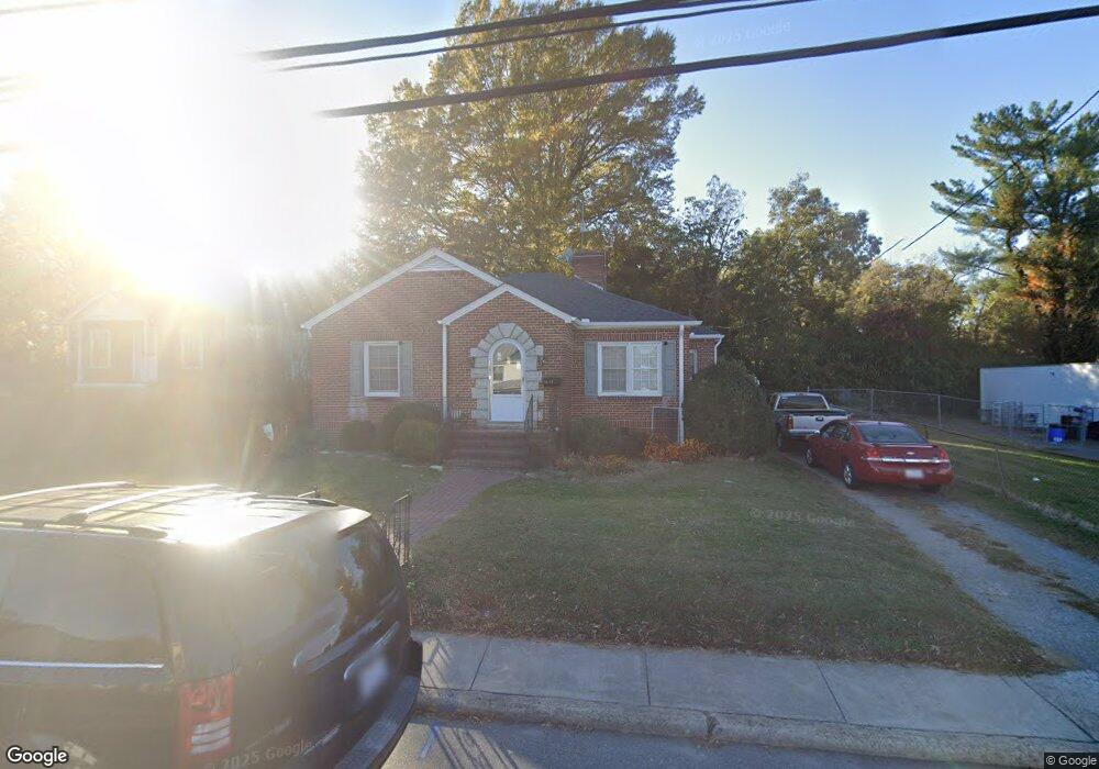 510 Barnes St, Reidsville, NC 27320 - photo 1