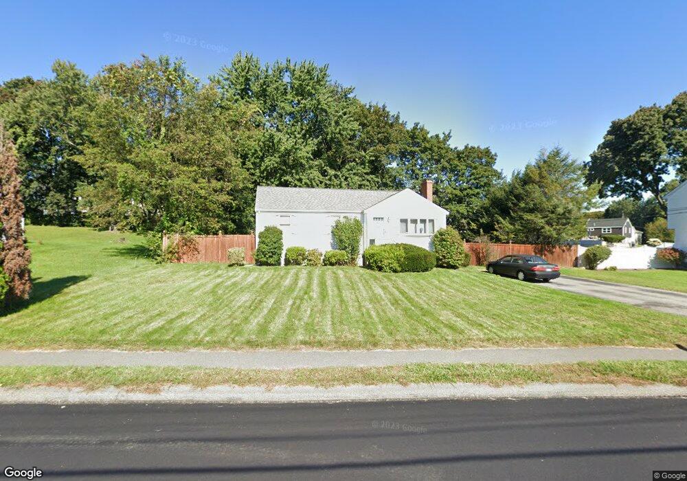 39 Samoset Rd, Woburn, MA 01801 - photo 1