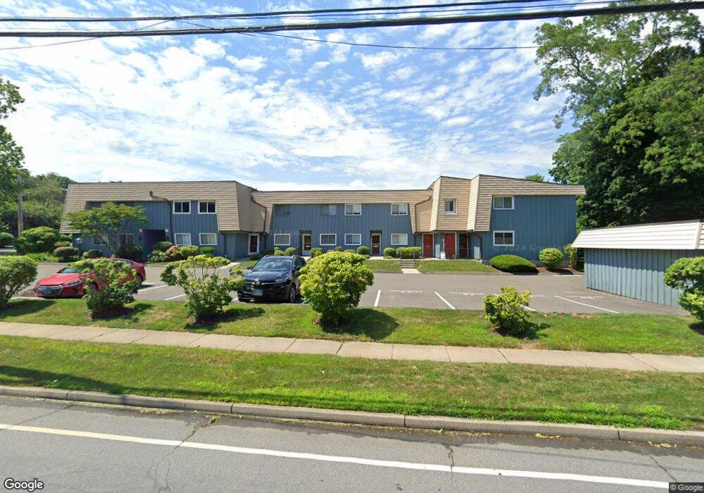 70 Montauk St, Fairfield, CT 06825 - photo 1