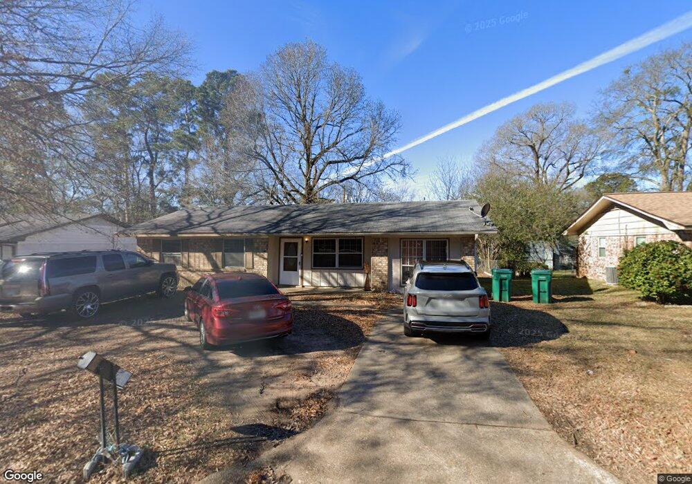 1707 Waverly Dr, Texarkana, TX 75501 - photo 1