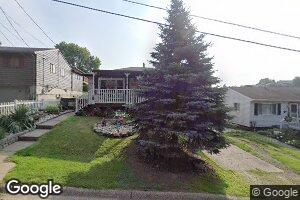 516 Locust St, Weirton, WV 26062