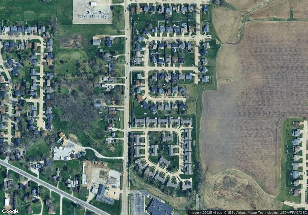 1647 W 64th St, Davenport, IA 52806 - photo 1