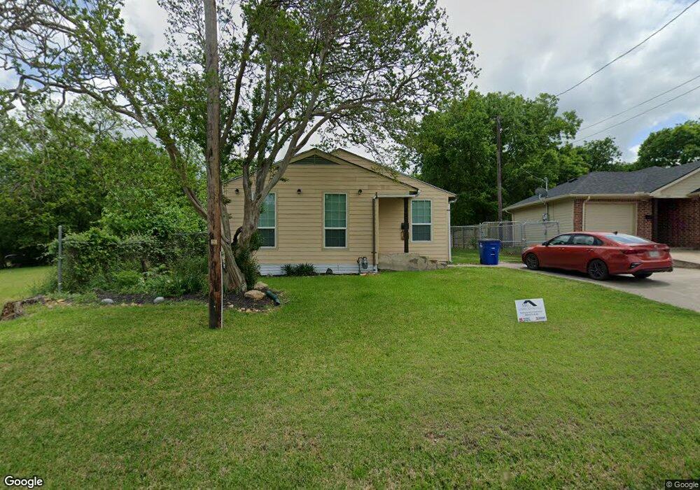 401 E Linden St, Ennis, TX 75119 - photo 1