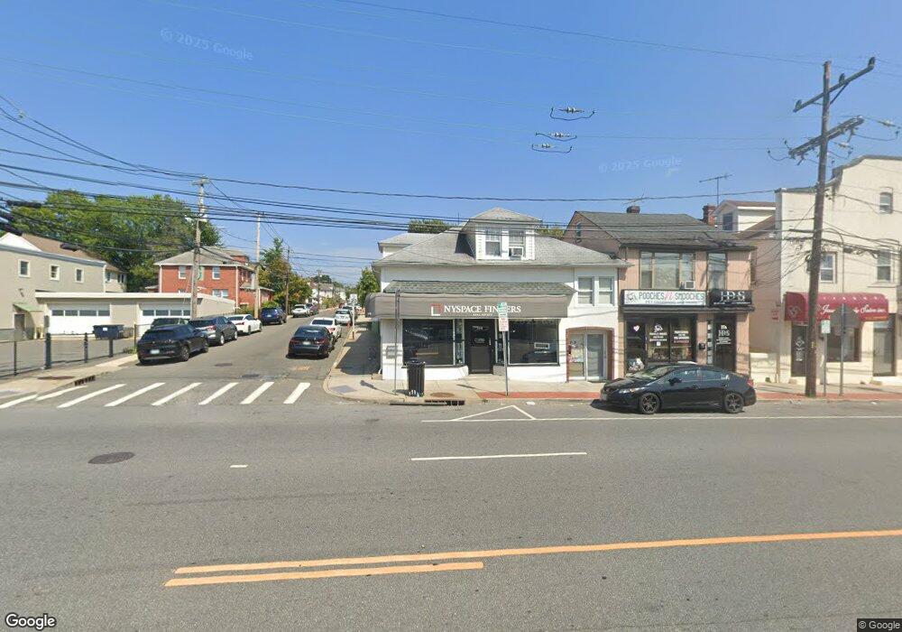 37 Cedar Swamp Rd, Glen Cove, NY 11542 - photo 1