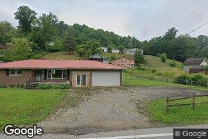 1463 Spencer Rd, Clendenin, WV 25045