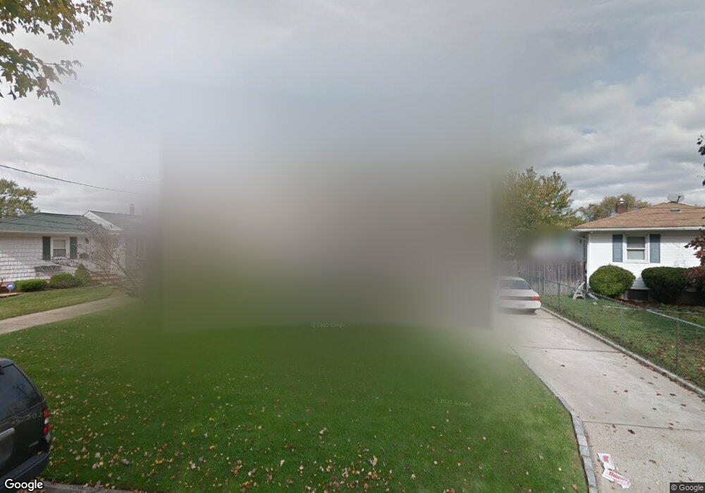 518 9th St, West Babylon, NY 11704 - photo 1