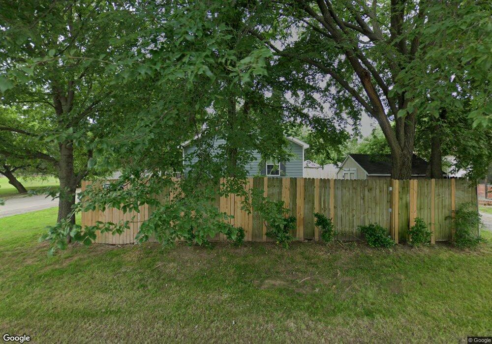 1202 1st Ave NW, Ardmore, OK 73401 - photo 1