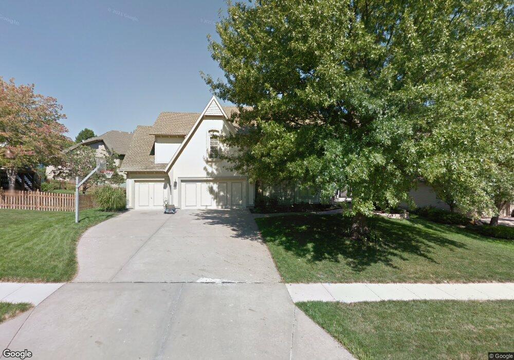 14724 W 81st St, Lenexa, KS 66215 - photo 1