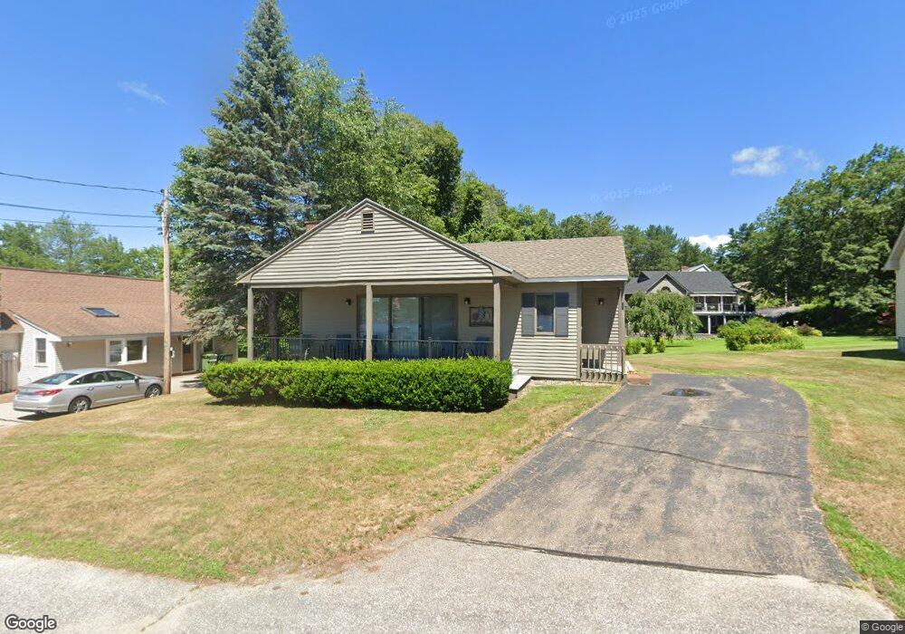 22 Pleasant St, Meredith, NH 03253 - photo 1