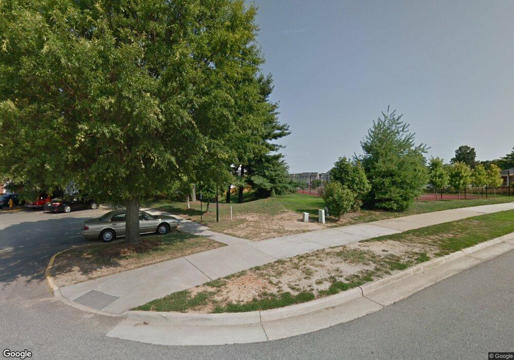 15602 Horseshoe Ln unit 602, Woodbridge, VA 22191 - photo 1