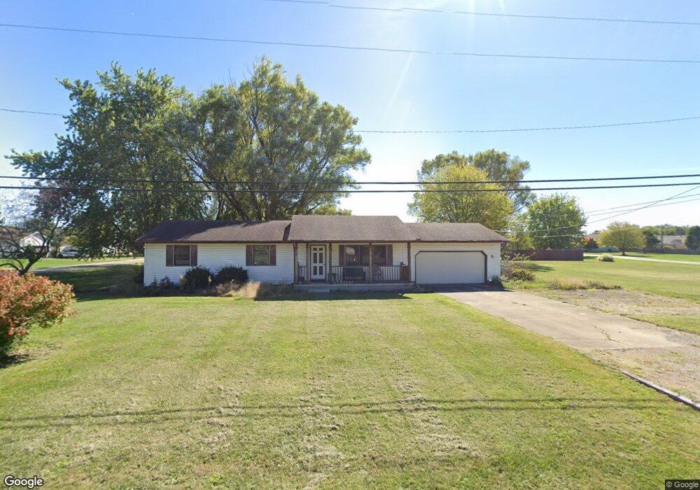 42113 Meadow Ln, Lagrange, OH 44050 - photo 1