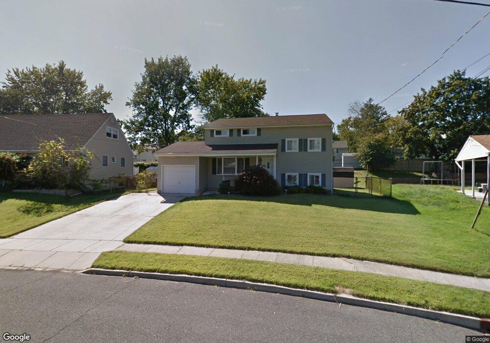 60 Mercury Cir, South Amboy, NJ 08879 - photo 1