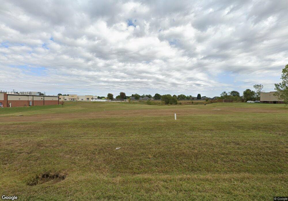 12124 S Elm Place, Jenks, OK 74037 - photo 1