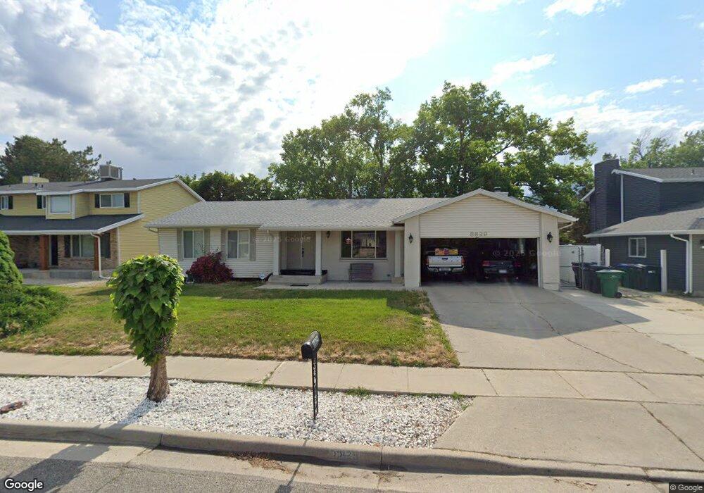 8829 Piper Ln, Sandy, UT 84093 - photo 1