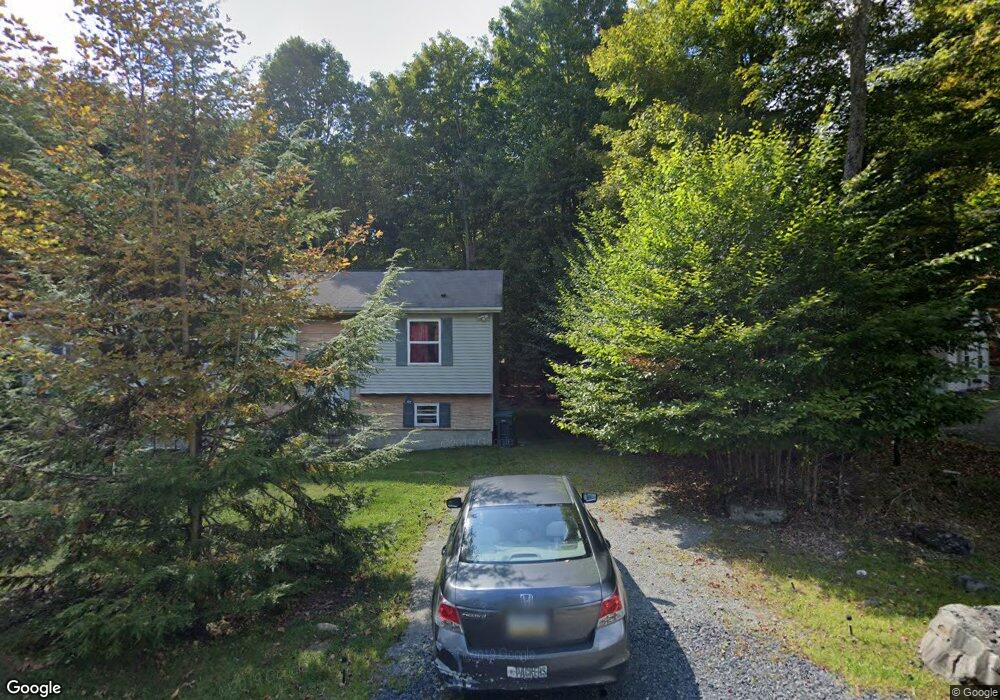 7855 Country Place Dr, Tobyhanna, PA 18466 - photo 1
