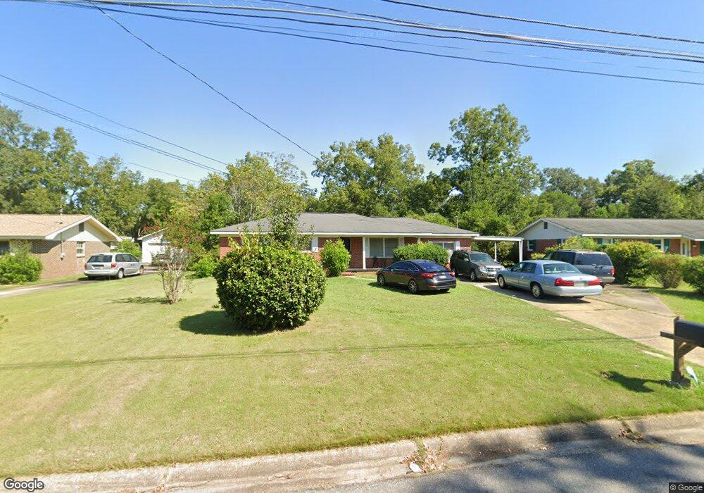 310 Lakeview Dr, Dothan, AL 36301 - photo 1