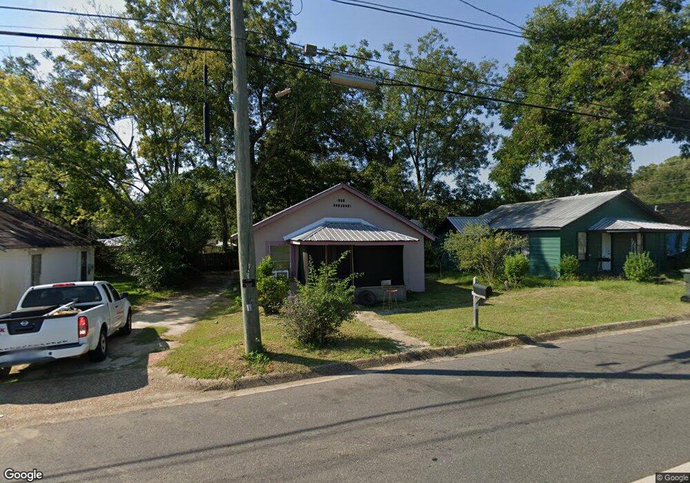 1560 E Burdeshaw St, Dothan, AL 36303 - photo 1