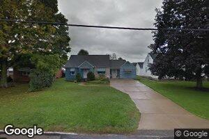 129 East Ave SE, Tuscarawas, OH 44682