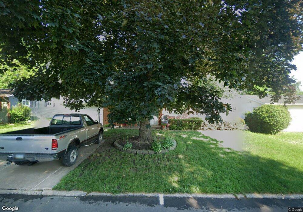 24 Parklane Cir, Bettendorf, IA 52722 - photo 1