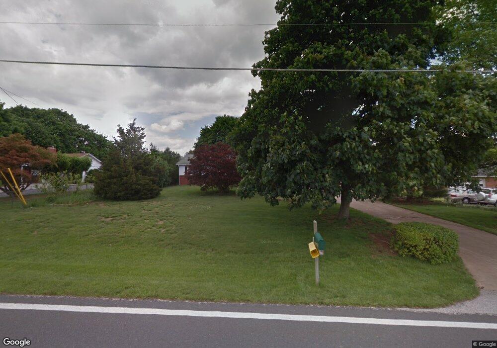 4835 Bushey Rd, Sykesville, MD 21784 - photo 1