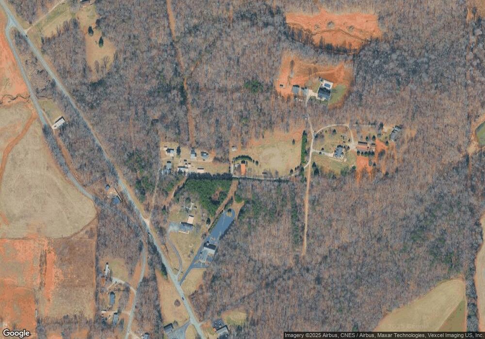 129 Old Cotton Dr, Statesville, NC 28625 - photo 1