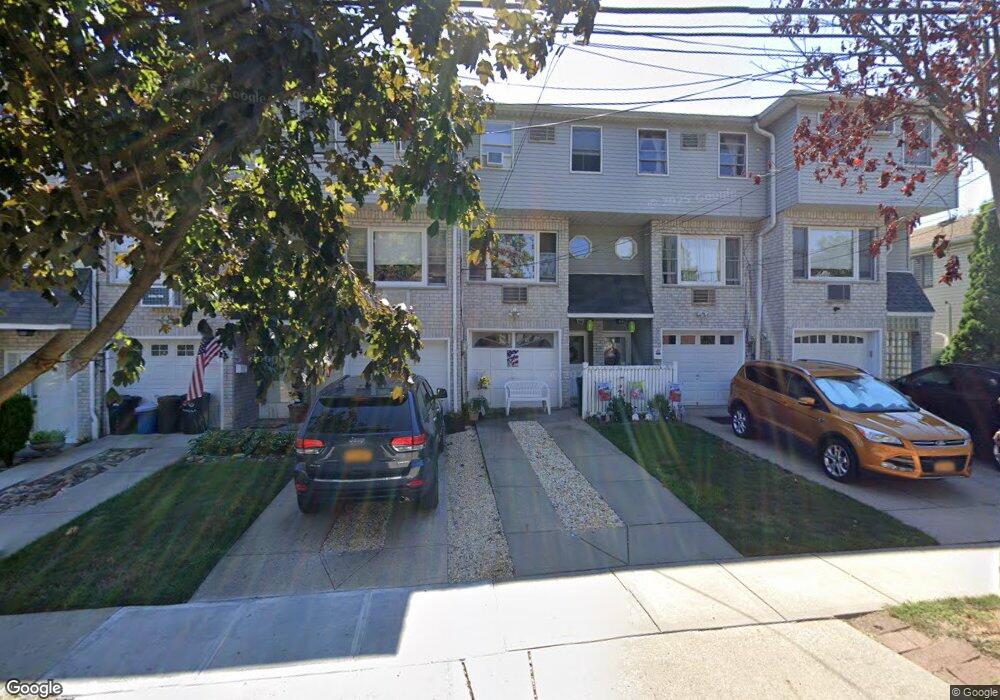 32 Burbank Ave, Staten Island, NY 10306 - photo 1