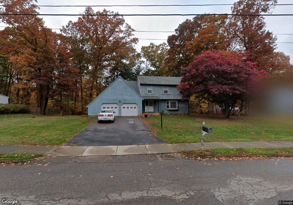 424 Brenda Ln, Franklin, MA 02038 - photo 1