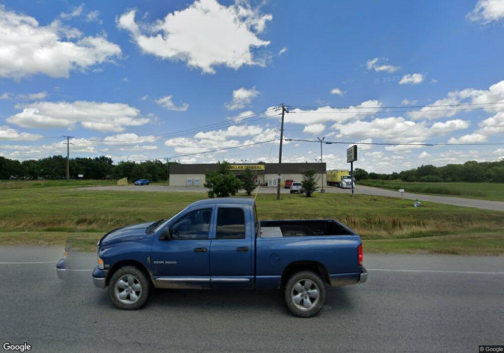 2772 N Center St, Bonham, TX 75418 - photo 1