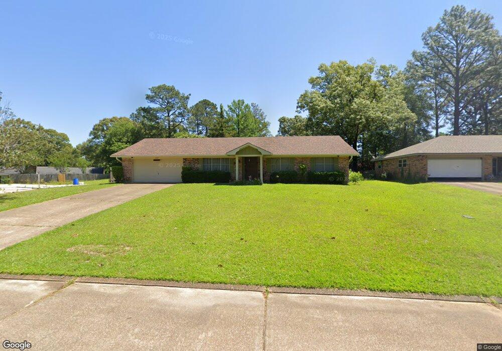 609 Fendler Pkwy, Pineville, LA 71360 - photo 1