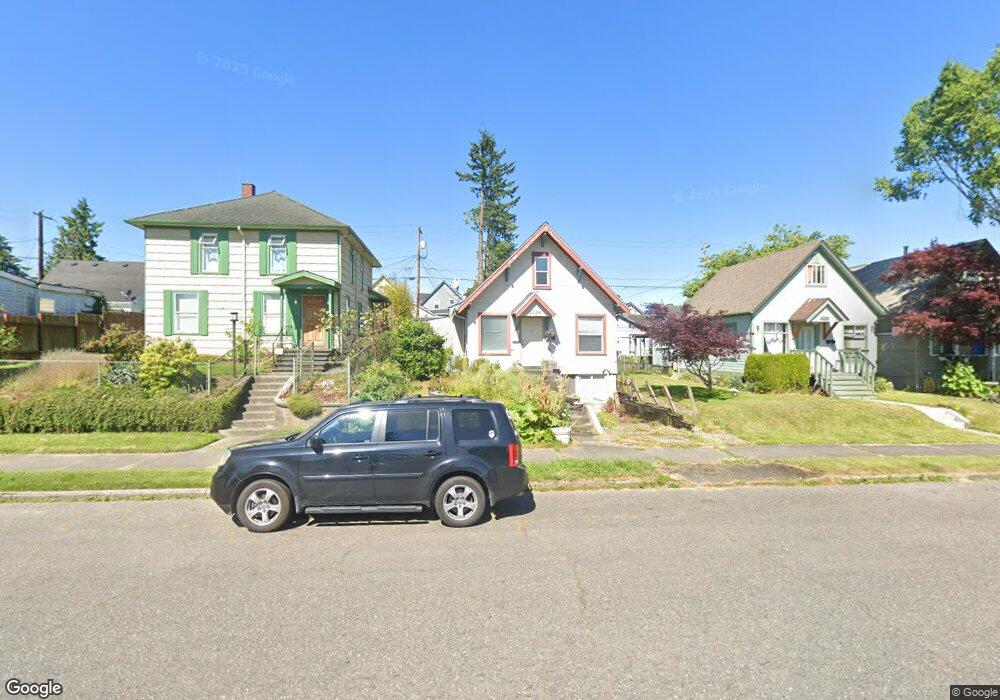 2224 Rockefeller Ave, Everett, WA 98201 - photo 1