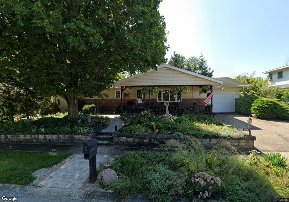 1021 Eastcrest Dr, Greentown, IN 46936 - photo 1