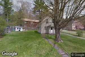 32 Pleasant St, Proctor, VT 05765