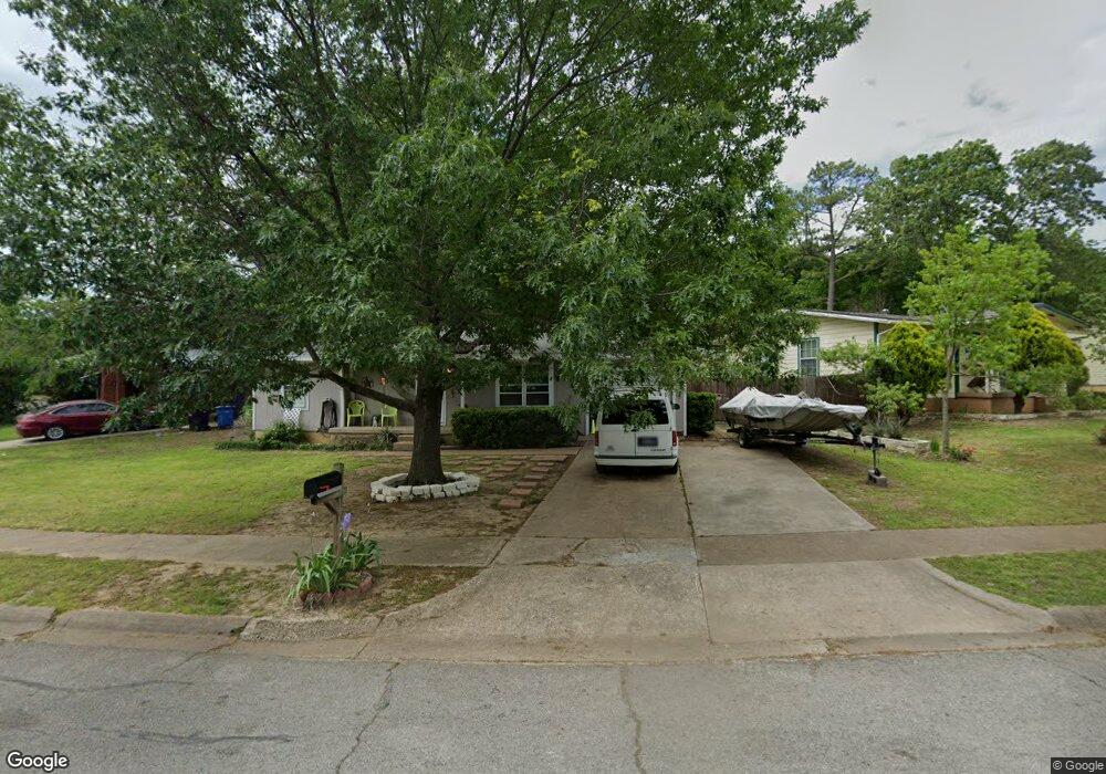 1216 Ridgewood Rd, Denison, TX 75020 - photo 1