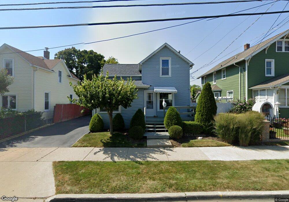 110 N Butrick St, Waukegan, IL 60085 - photo 1