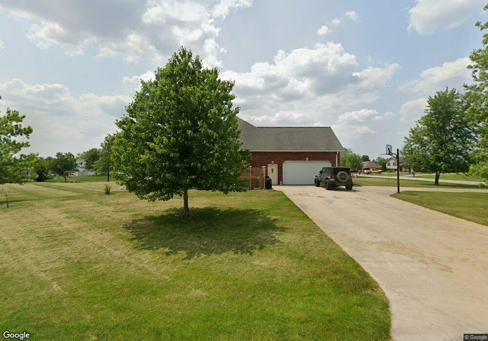 13685 Fox Crest Dr, Nappanee, IN 46550 - photo 1