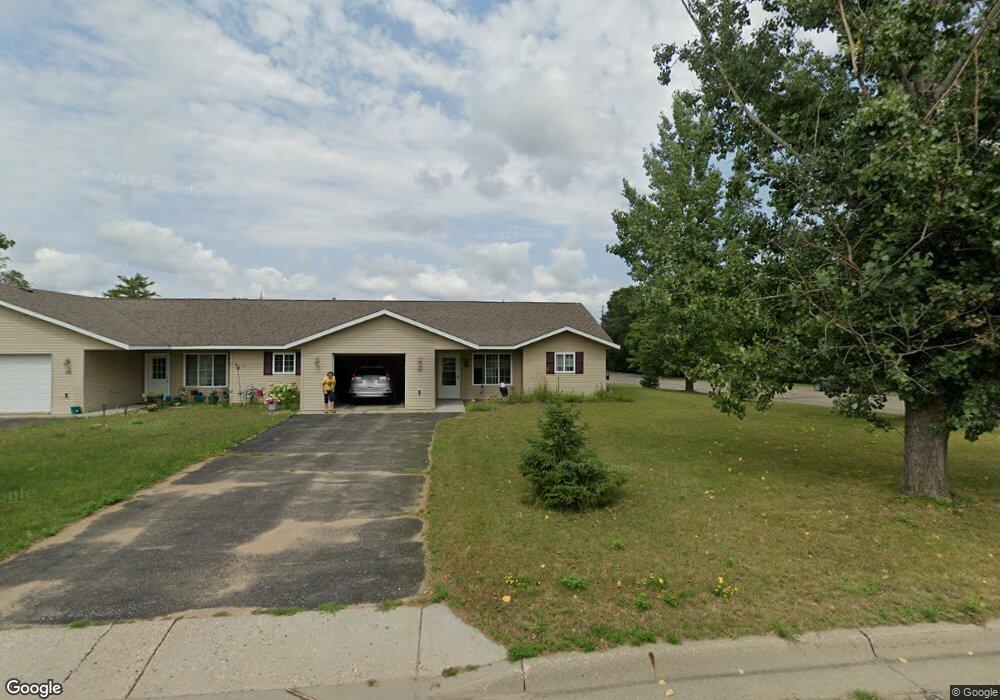 211 6th St E, Park Rapids, MN 56470 - photo 1