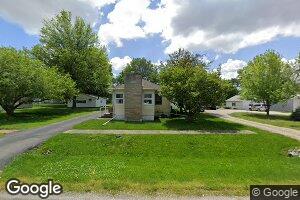 319 W 3rd St, Assumption, IL 62510