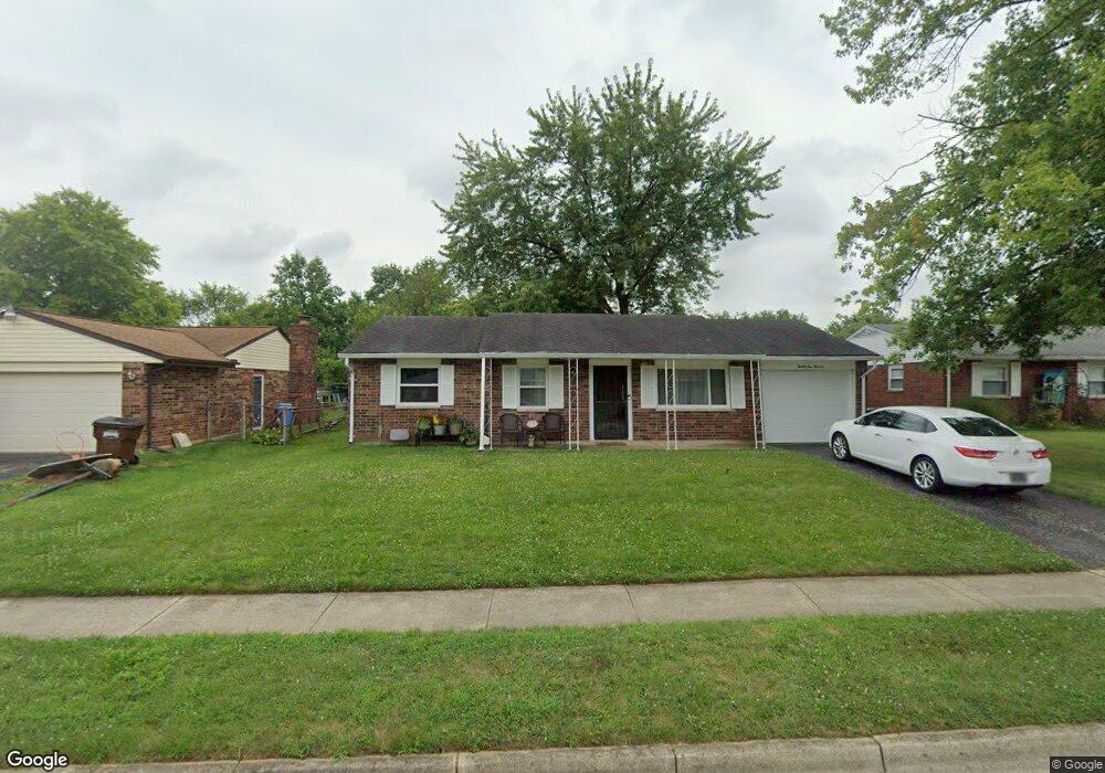 2113 Carolina Dr, Xenia, OH 45385 - photo 1