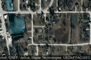 202 2nd St SE, Waucoma, IA 52171