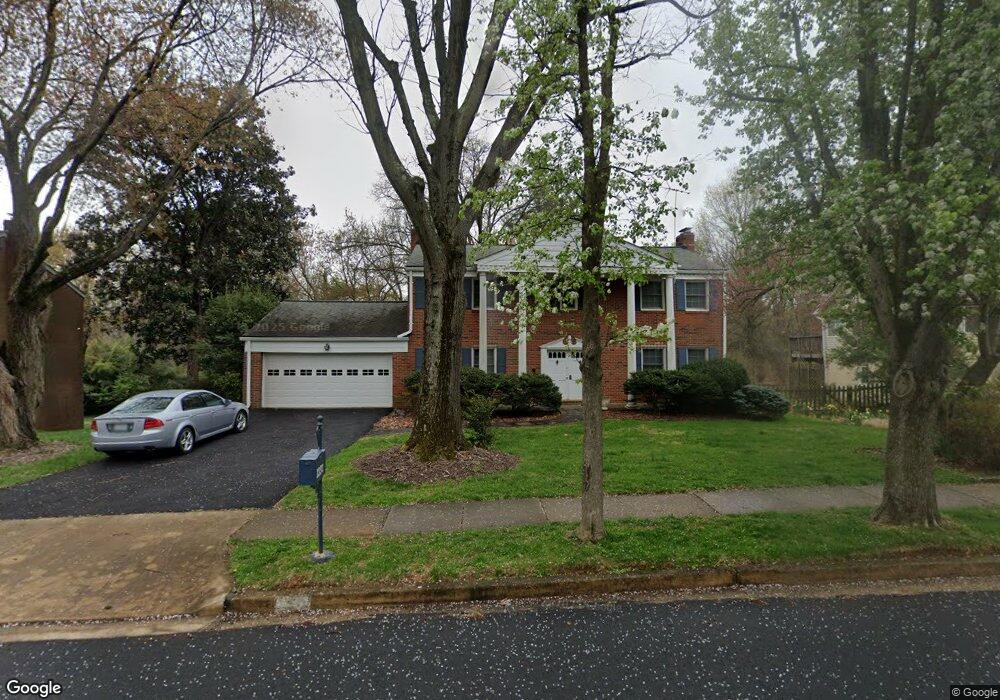 1337 Macbeth St, McLean, VA 22102 - photo 1