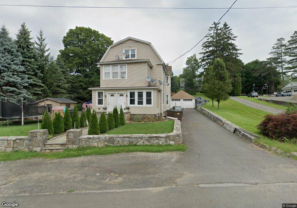 15 Somers St, Danbury, CT 06810 - photo 1