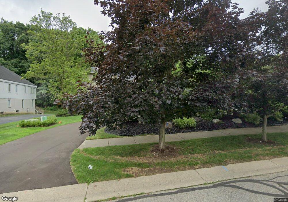 5230 Parkside Dr, West Bloomfield, MI 48323 - photo 1