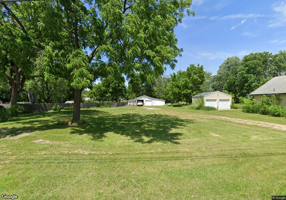 3248 E Shawnee Ave, Des Moines, IA 50317 - photo 1