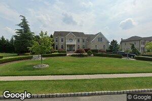 1 Plainridge Ct, Manalapan, NJ 07726
