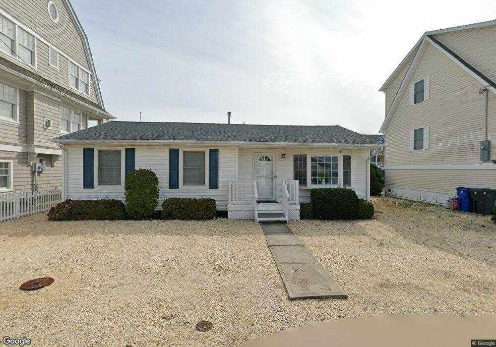 311 Pompano Ct, Lavallette, NJ 08735 - photo 1