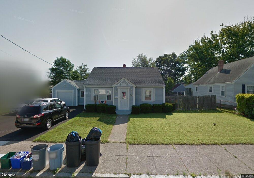 139 Blackburn St, Pawtucket, RI 02861 - photo 1