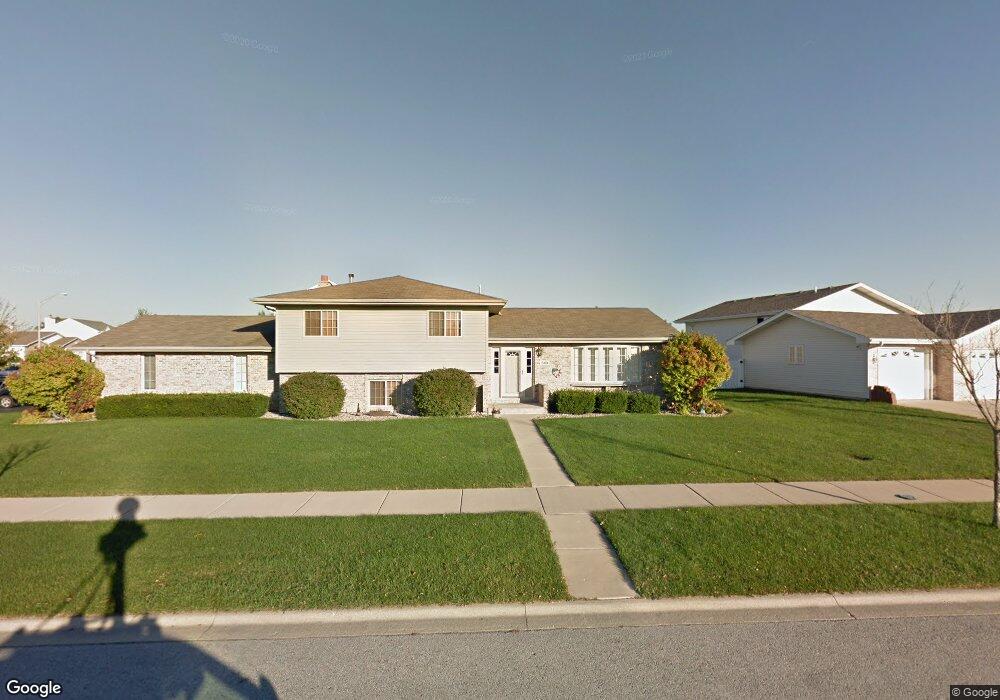 549 Blue Jay Way, Dyer, IN 46311 - photo 1