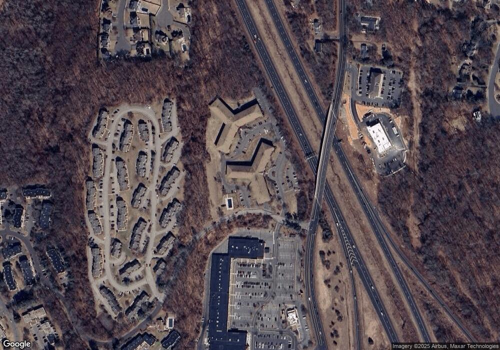 1223 Cromwell Hills Dr unit 1223, Cromwell, CT 06416 - photo 1