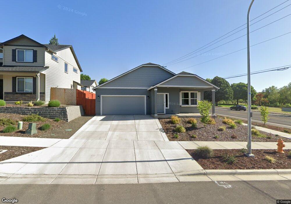 1704 Carrera Cir, Medford, OR 97504 - photo 1